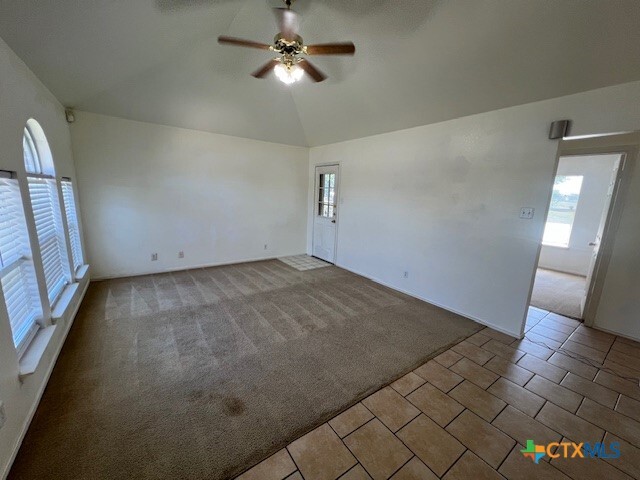 Building Photo - 3414 Crescent Dr
