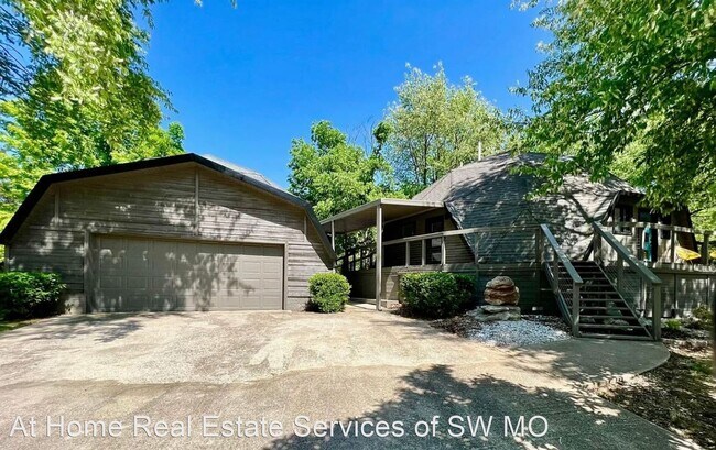 Building Photo - 5 br, 4 bath House - 714 S Pin Oak Drive