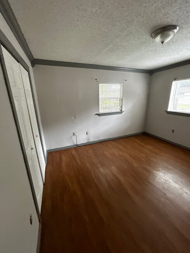 Foto del edificio - 2055 Eaton St