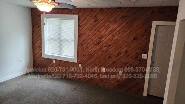 Building Photo - S7559 US-12