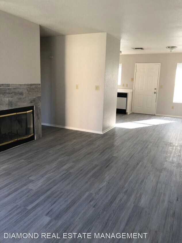 Primary Photo - 3118 Brookside Dr