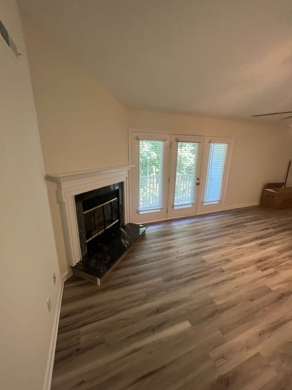 702 Glendale Dr Unit L, Greensboro, NC 27406 Condo for Rent in