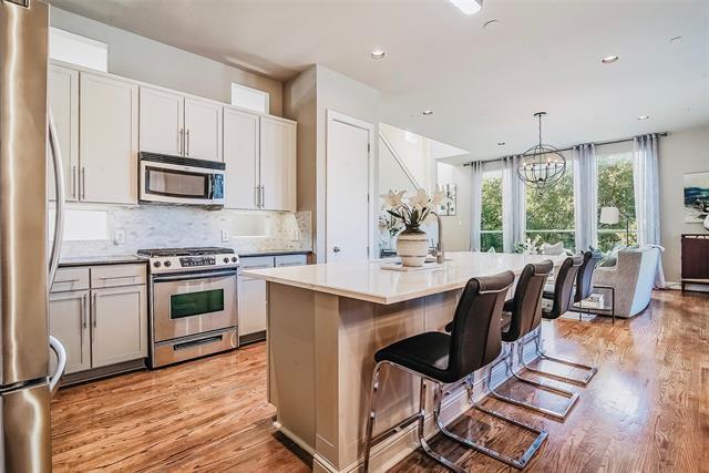 Foto del edificio - 1333 St Joseph St