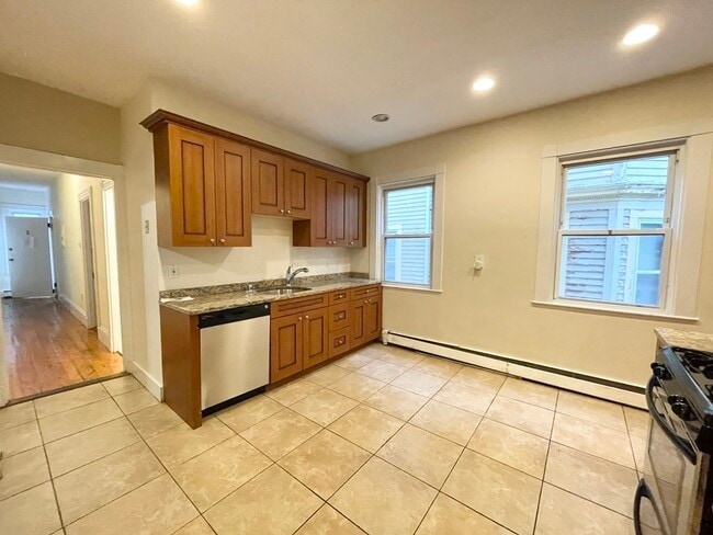 Foto del edificio - 72 Calumet St