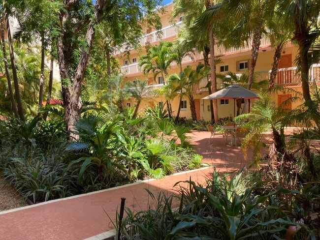 Foto del edificio - 7800 Camino Real