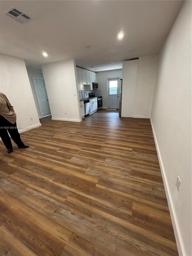 Foto principal - 3610 SW 25th Ter