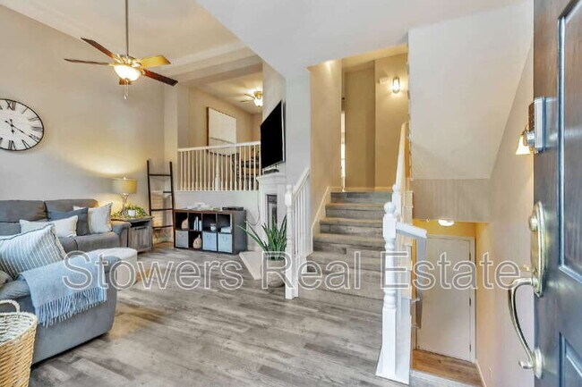 Foto del edificio - 3744 Whitworth Dr