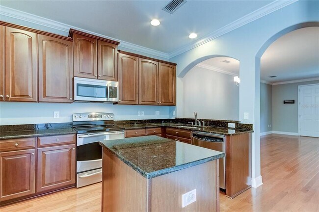 Building Photo - 14125 Stowbridge Ave