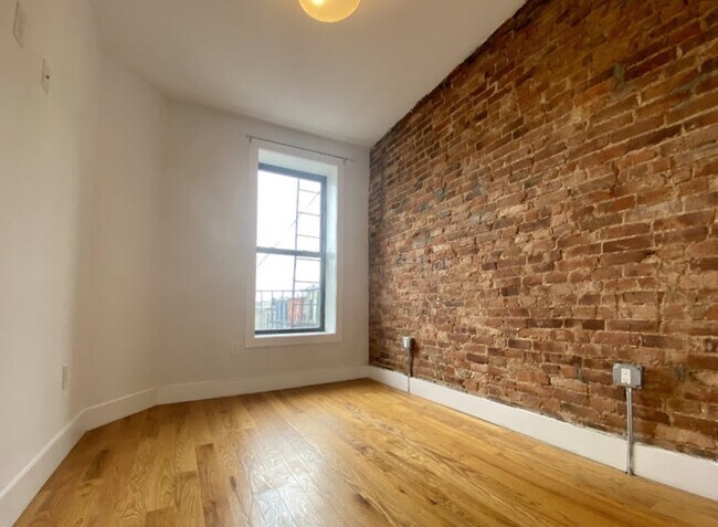 Building Photo - 1330 Herkimer St