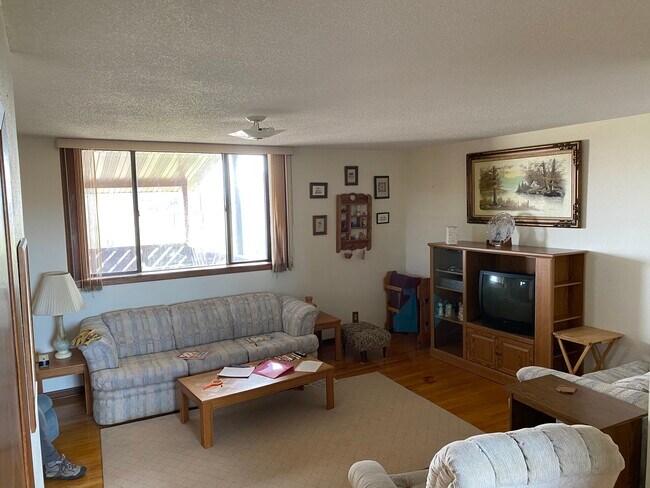 Fotografía del edificio - 5175 50th Ave