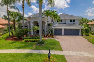 Building Photo - 10849 Bal Harbor Dr