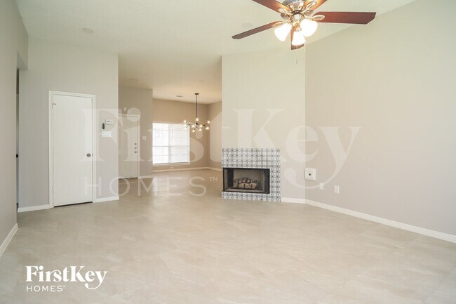 Foto del edificio - 10846 E Linwood Dr