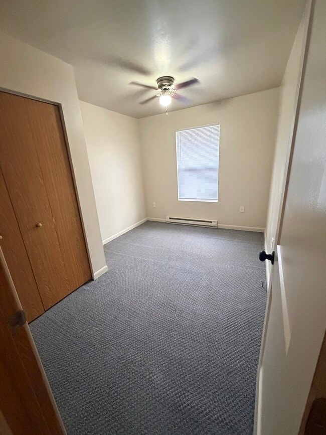 Building Photo - 25731 W Bridge St