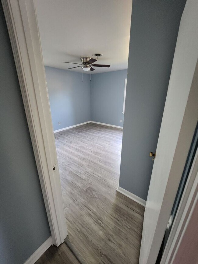 Foto del edificio - Large 3 bed, 2 bath!