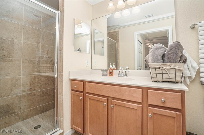 Building Photo - 9731 Acqua Ct