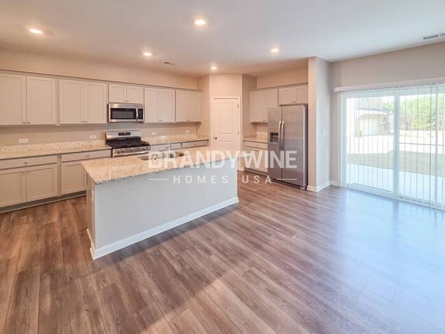 Building Photo - 859 Gelderland Dr