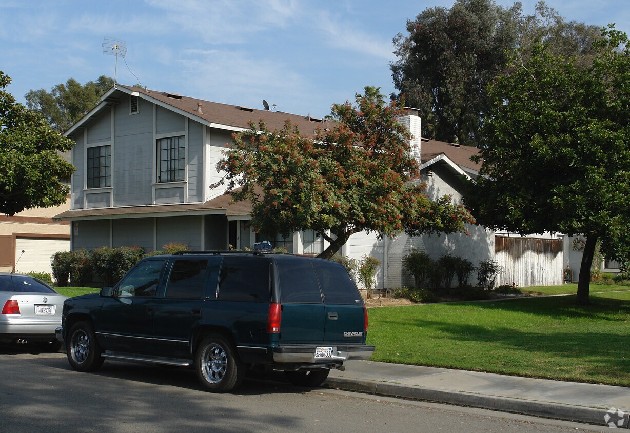 Foto del edificio - 11376 Magnolia Ave