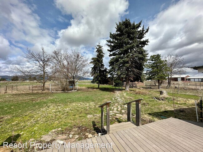 Foto del edificio - 3 br, 3 bath House - 9317 W Prairie Ave