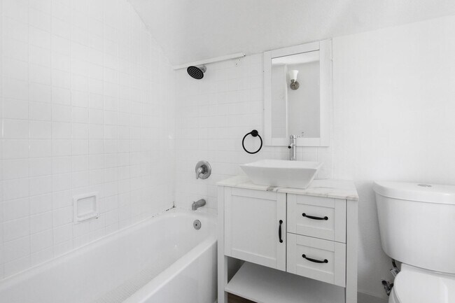 Foto del edificio - Wood St Home