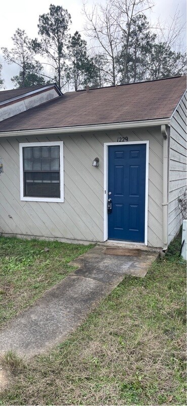 Foto del edificio - 1229 Continental Ct