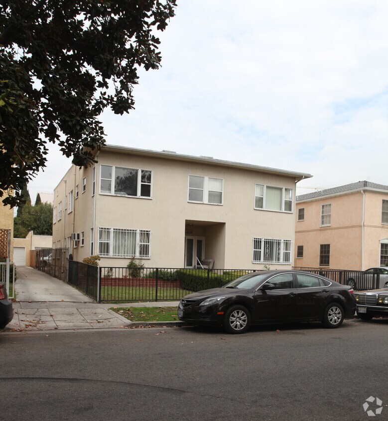 Primary Photo - 6117-6119 Afton Pl
