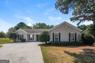 Building Photo - 1530 Range Heights Terrace