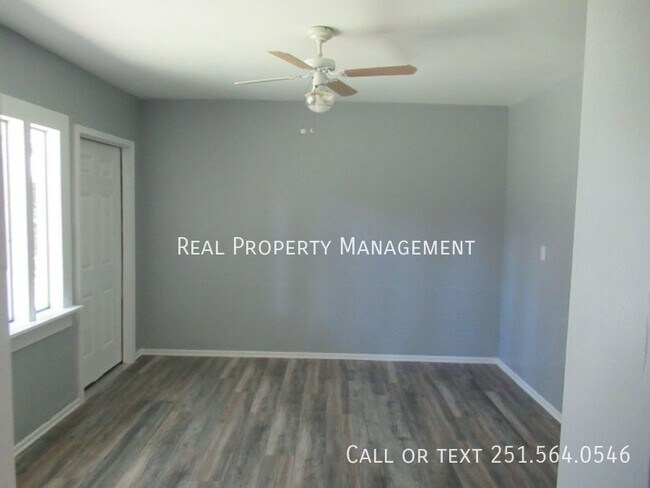 Building Photo - 123 Windsor Ct