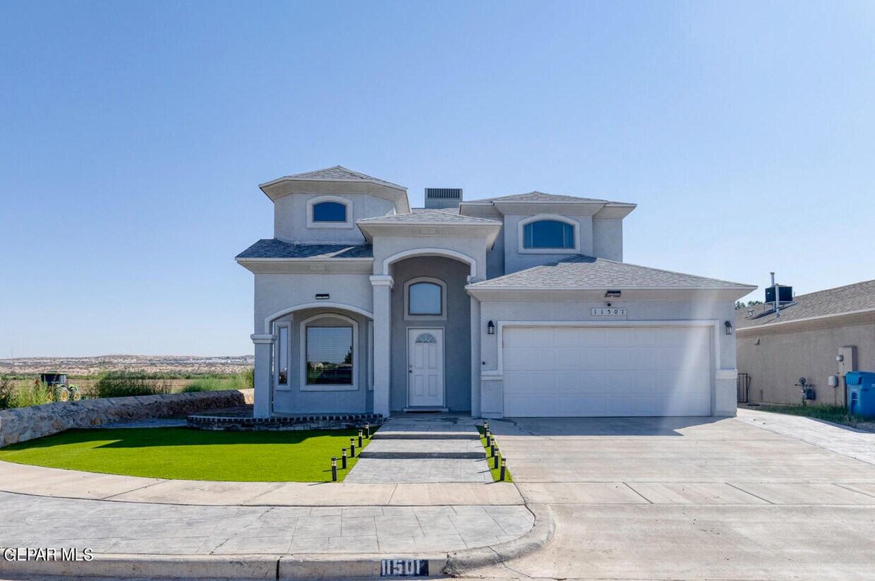 Foto principal - 11501 Leonor Duran St