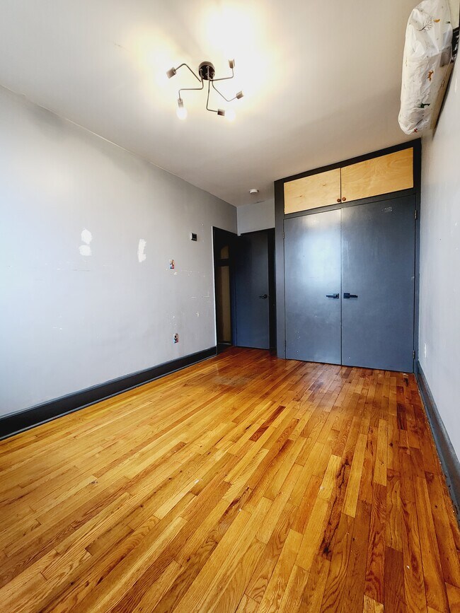 Foto del edificio - 72 Clifton Pl