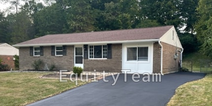 Building Photo - 724 Winding Way