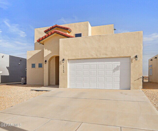 Foto del edificio - 14740 John McNeely Ave