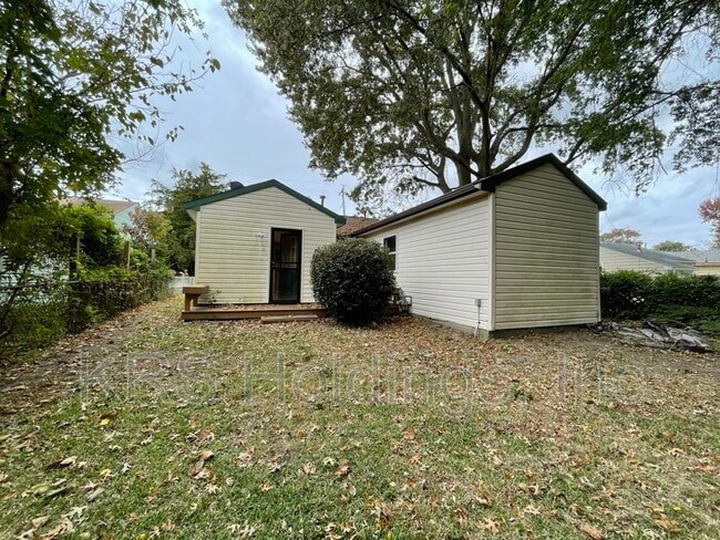 Building Photo - 502 Shelton Rd