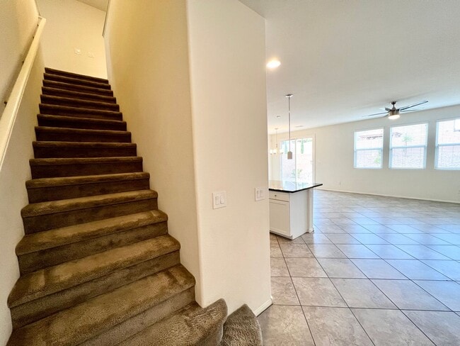Building Photo - Welcome to this stunning 5-bedroom, 3-bath...