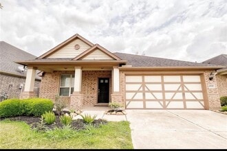 Building Photo - 8727 Seguin Cove Ln