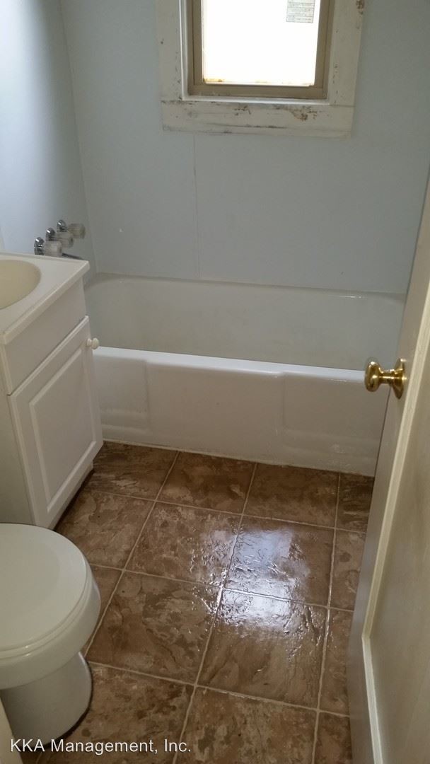 Foto del edificio - 2 br, 1 bath House - 321 E Cheyenne Place