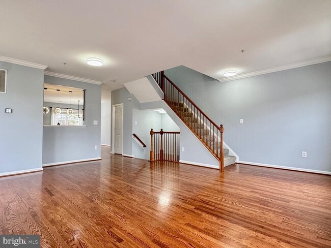 Building Photo - 2601 Emerson Dr