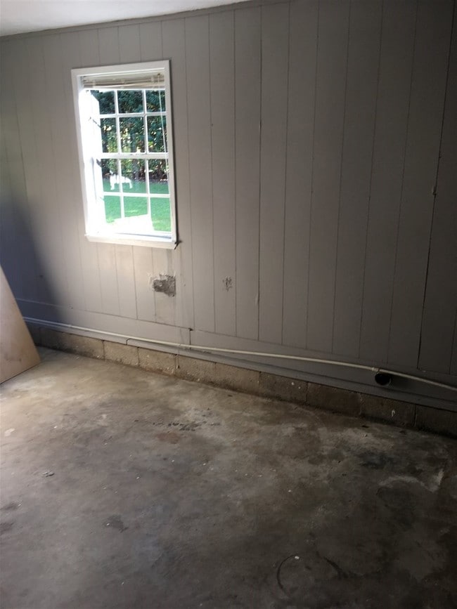 Building Photo - 3818 Leane Dr