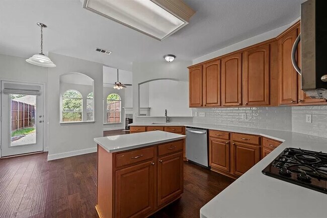 Photo - 1217 Ducks Landing House