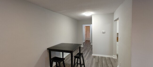 Foto del edificio - Saint Elmo Duplex!