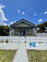 Building Photo - 2824 N 19th St
