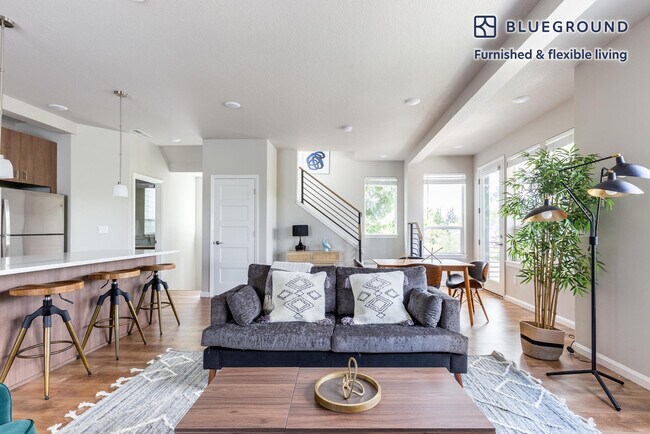 Foto del edificio - 6080 SE Woodstock Blvd