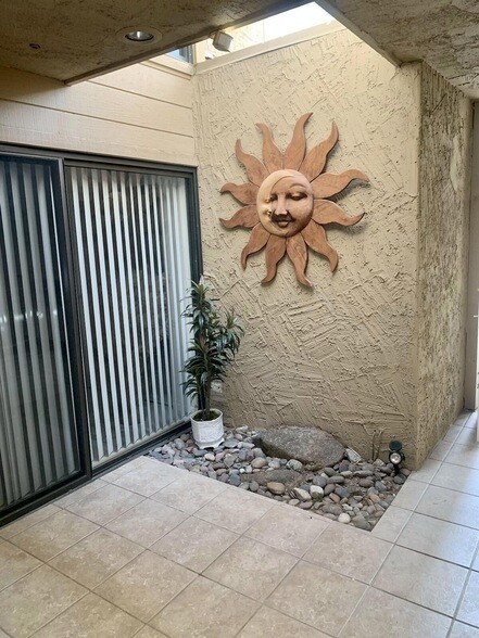 Foto del edificio - 46568 Arapahoe Dr
