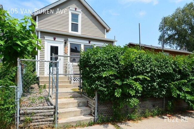 Building Photo - 405 Van Buren Ave