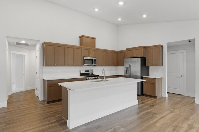 Foto del edificio - Elegant 4 Bedroom| 2.5 Bathroom Tigard Hom...
