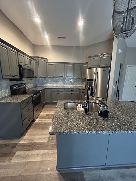 Foto del edificio - 1625 Murray Ln