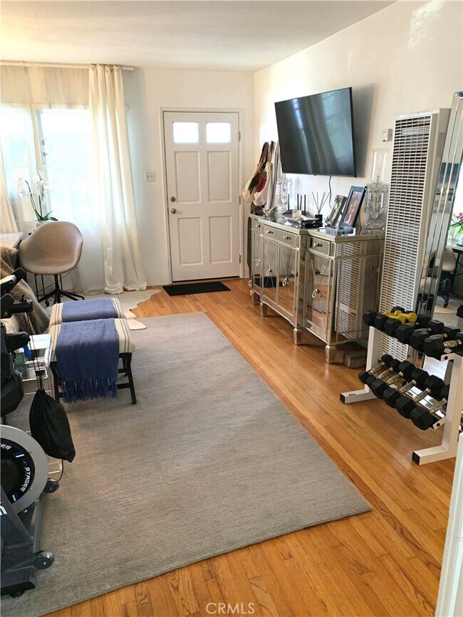 Foto del edificio - 311 Marguerite Ave