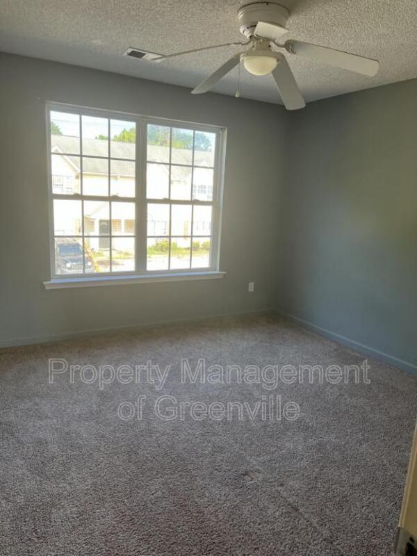 Building Photo - 30 Buff St