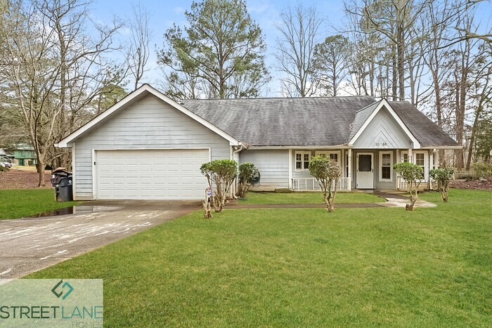 Primary Photo - Charming 3 Bedroom in Riverdale!