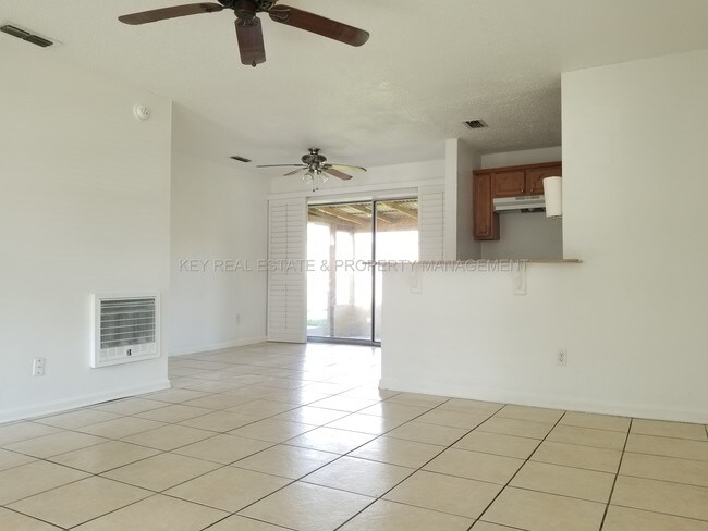 Foto del edificio - 510 Marigold Ave