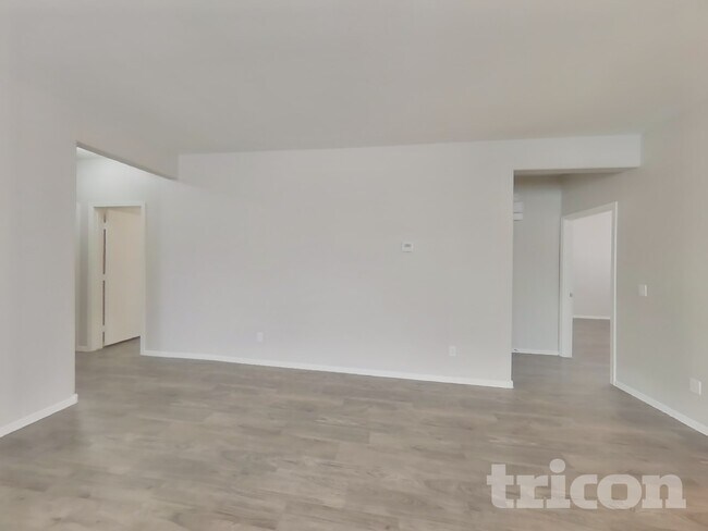 Foto del edificio - 7310 W St Charles Ave